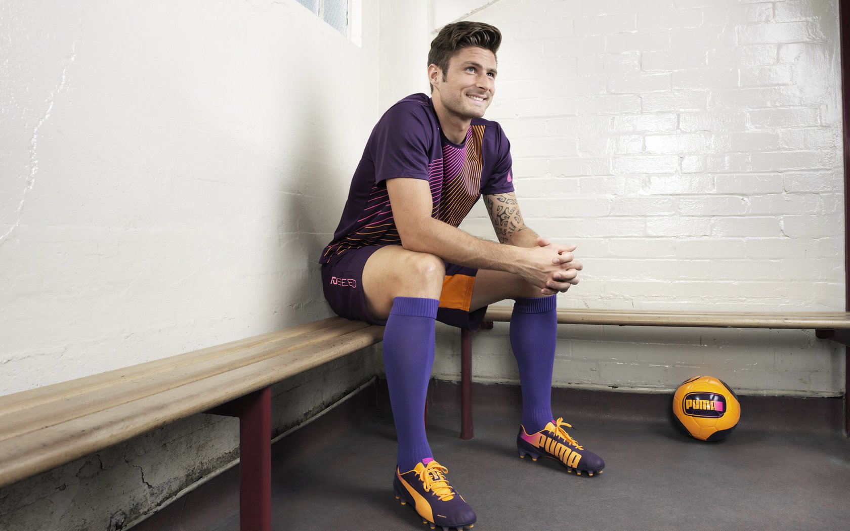 戴维斯杯轻取年终总决赛，兹维列夫高光表现背后的网球新格局