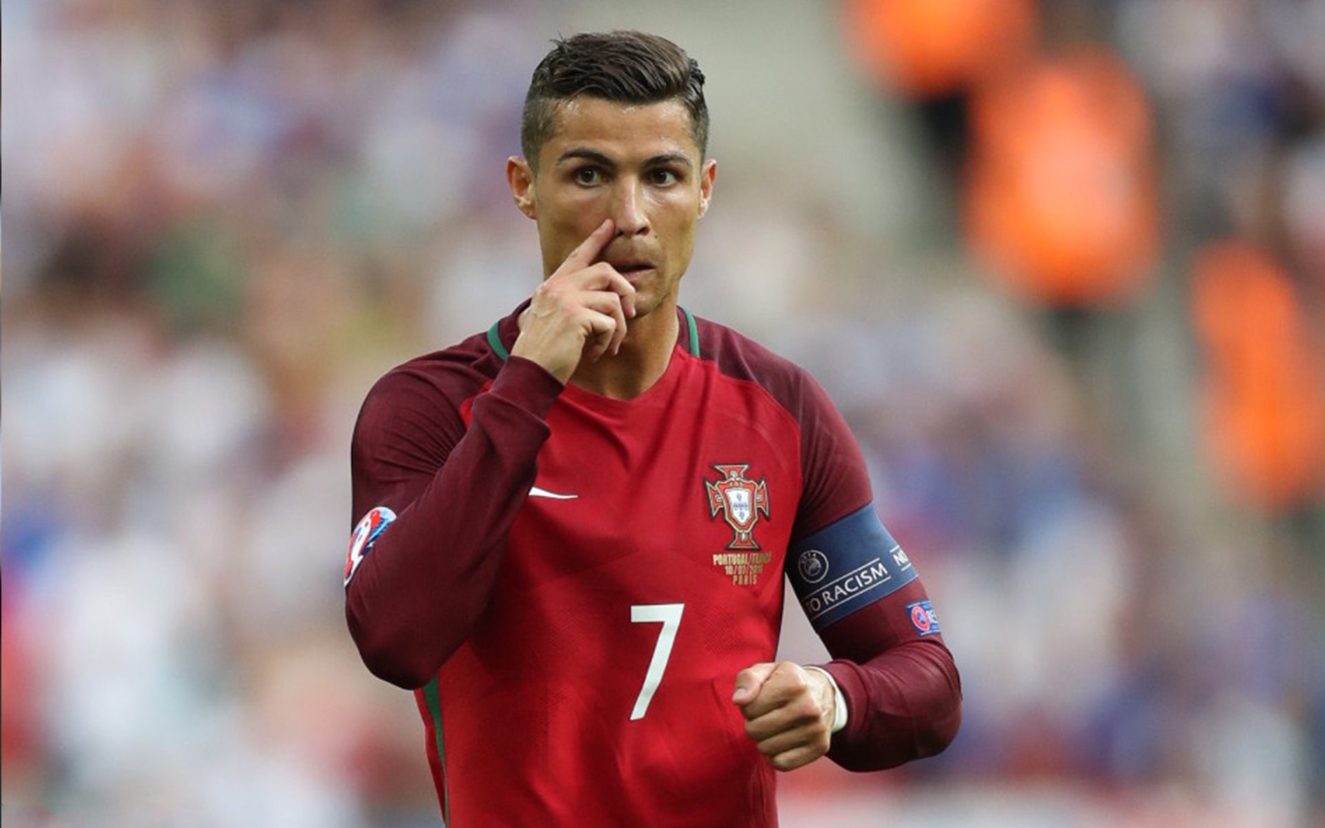 绿茵场上的碾压与球台上的惊艳，法国队与梁靖崑的双重奏