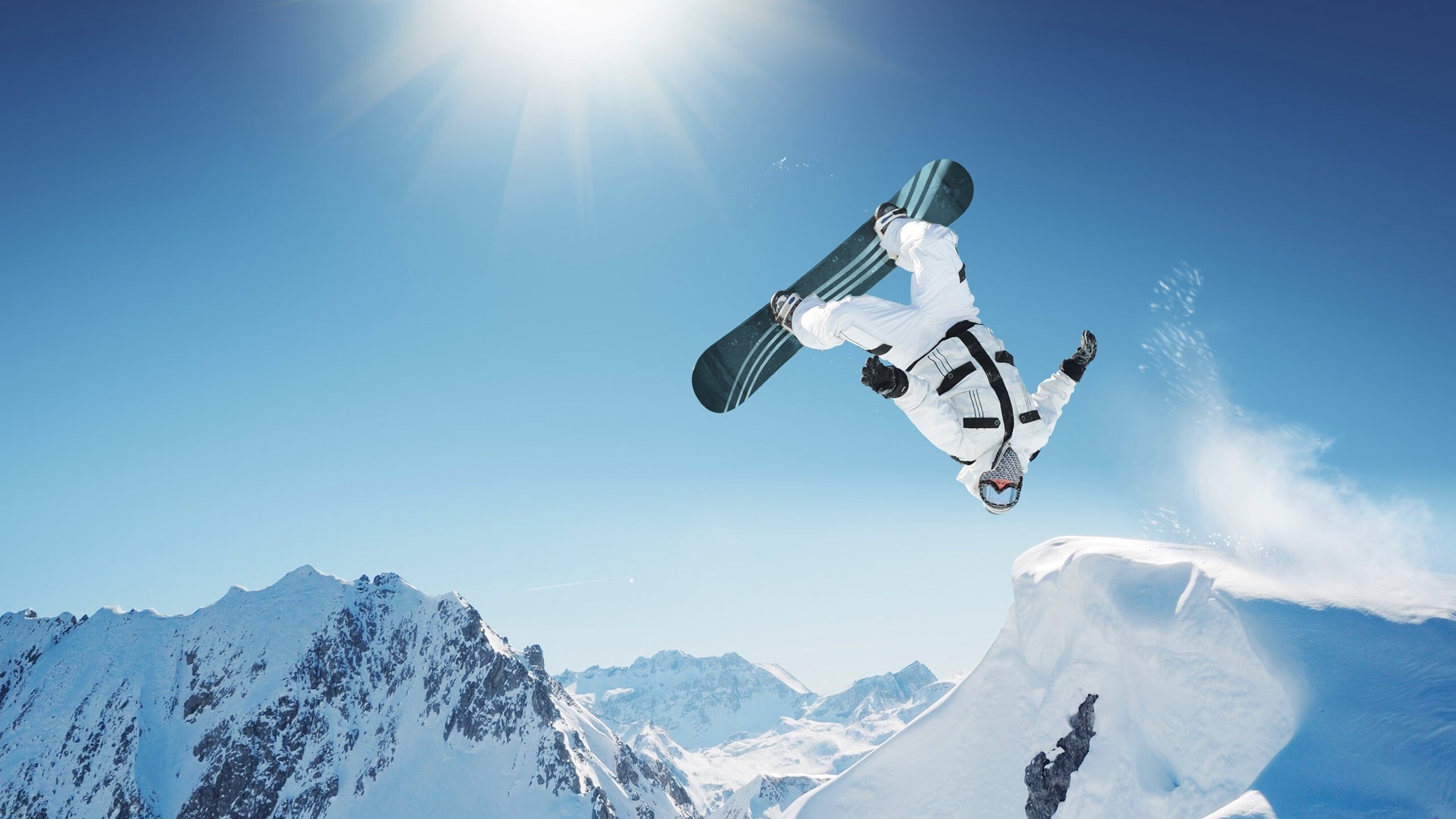 蓝土红土皆为王，从蒙特卡洛血战到美网封神，兹维列夫的唯一法则