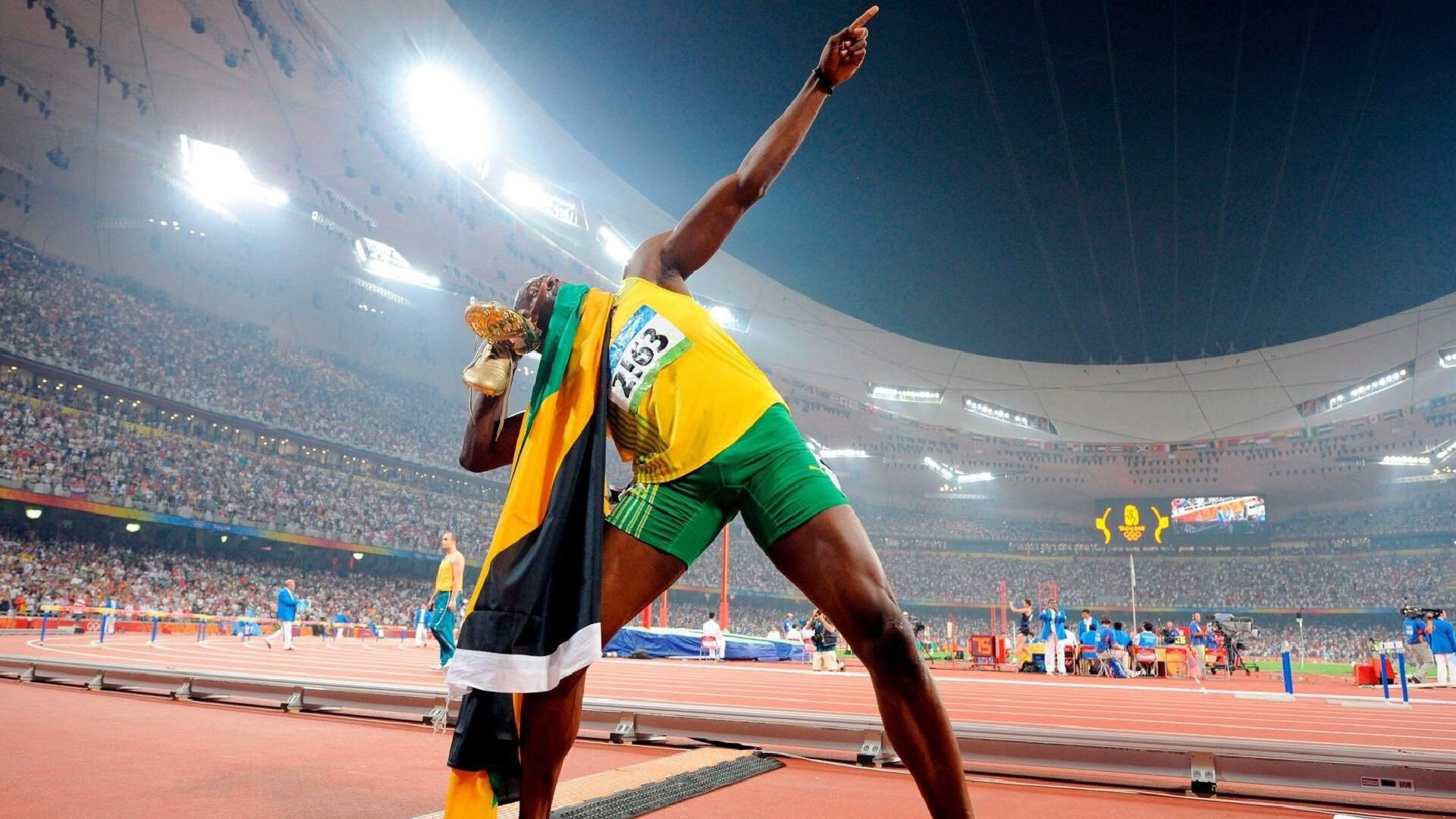 智利碾压挪威，孙兴慜状态火热，足坛唯一性的两种诠释